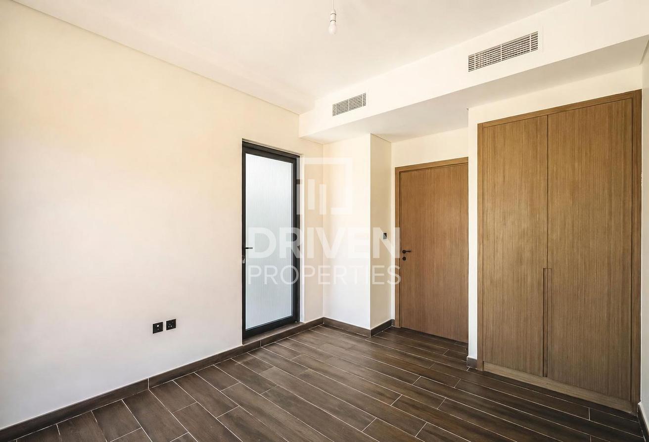 Large Garden | Branded New | Close to Amenities photo 7