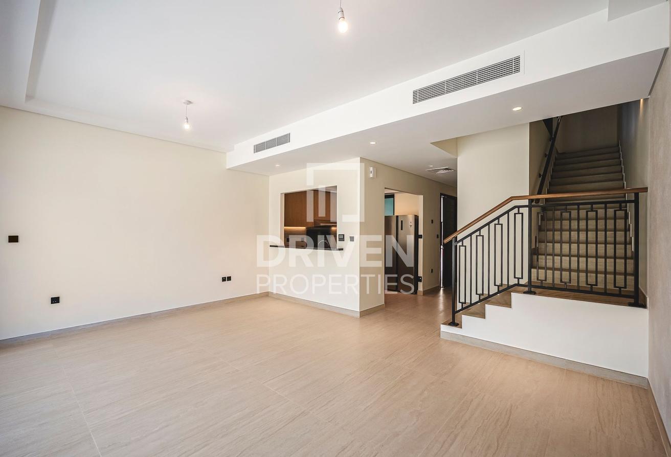 Large Garden | Branded New | Close to Amenities photo 2