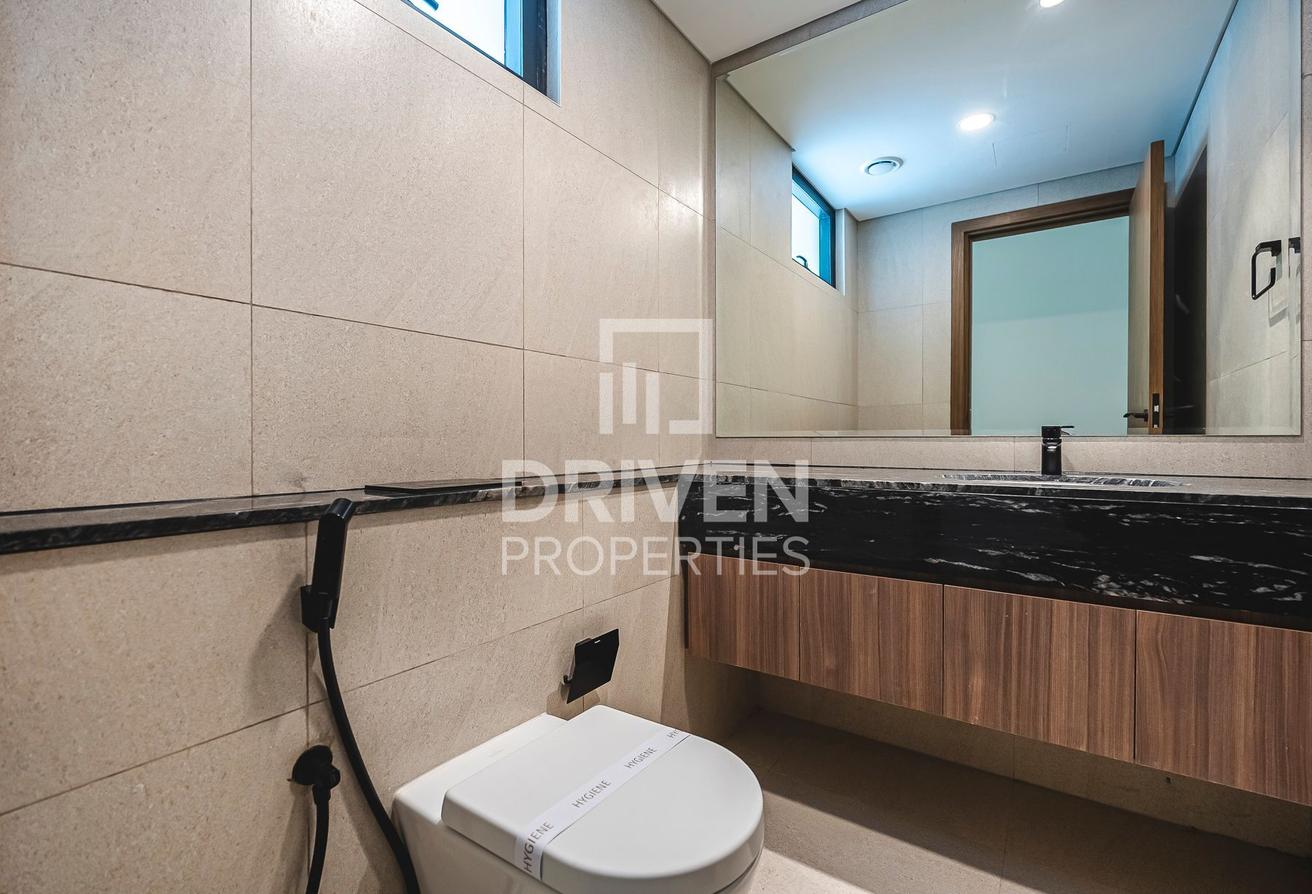 Large Garden | Branded New | Close to Amenities photo 13