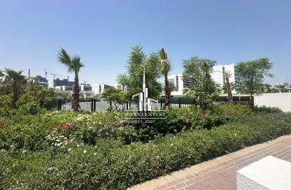 Townhouse - 3 Bedrooms - 3 Bathrooms for rent in Phoenix - Damac Hills - Dubai