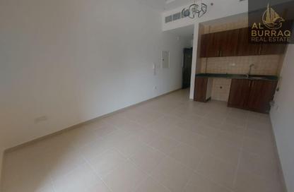 Apartment - Studio - 1 Bathroom for rent in S Residence - Dubai Silicon Oasis - Dubai
