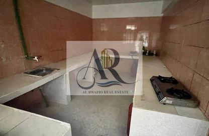 سكن عمال - استوديو - 8 حمامات للايجار في عجمان الصناعية 1 - المنطقة الصناعية - عجمان