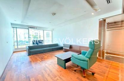 Half Floor - Studio - 1 Bathroom for rent in The Burlington - Business Bay - Dubai