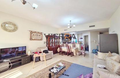 Apartment - 3 - 3 for sale in Shams - Queue Point - Liwan - Dubai Apartment - 3 - 3 for sale in Shams - Queue Point - Liwan - Dubai