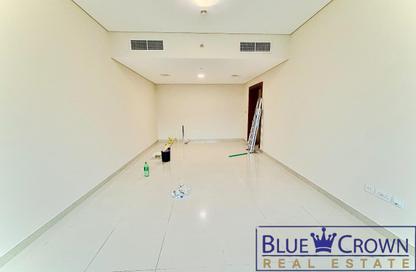 Apartment - 2 - 3 for rent in Golden Sands 14 - Al Mankhool - Bur Dubai - Dubai