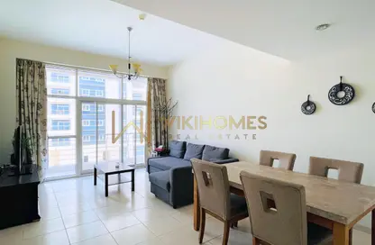 شقة - غرفة نوم - 2 حمامات للبيع في 1 رويال ريزدنس - رويال ريزدنس - مدينة دبي الرياضية - دبي