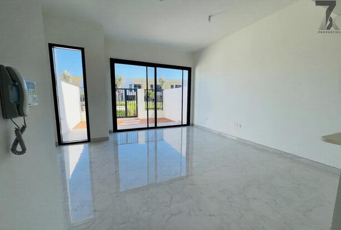 53579384 - صورة العقار 3