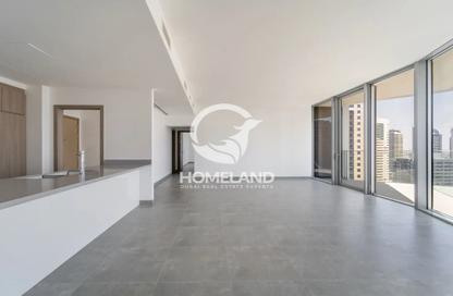 Apartment - 2 Bedrooms - 3 Bathrooms for sale in Stella Maris - Dubai Marina - Dubai