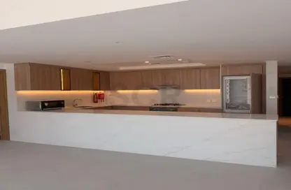 Apartment - 1 Bedroom - 2 Bathrooms for rent in Riva Residence - Maritime City - Dubai