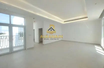 شقة - 2 غرف نوم - 2 حمامات للايجار في رملة زاخر - زاخر - العين