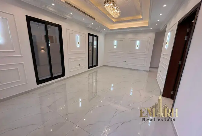 152401005 - Property Image 2