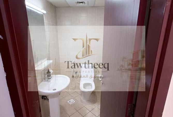 Spacious 1 BHK for Rent in Pearl Towers