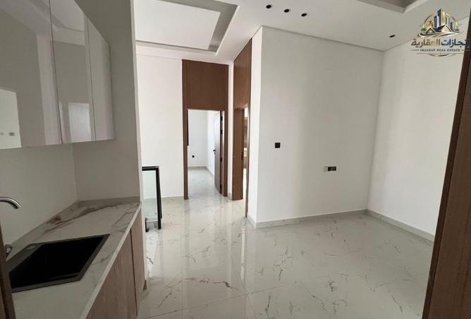 79853587 - Property Image 3