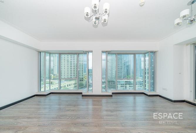 74252214 - Property Image 3