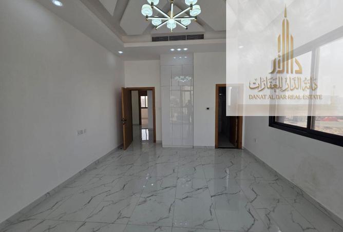 115913380 - Property Image 2