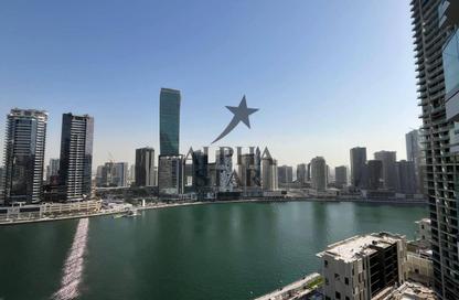 Apartment - 1 Bedroom - 1 Bathroom for sale in Peninsula Three - Peninsula - Business Bay - Dubai