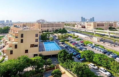 Apartment - 2 - 4 for rent in Marina Residences 3 - Marina Residences - Palm Jumeirah - Dubai