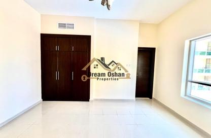 Apartment - 1 Bedroom - 2 Bathrooms for rent in Al Khair Building - Dubai Silicon Oasis - Dubai