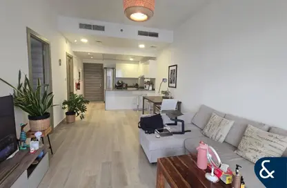 شقة - غرفة نوم - 2 حمامات للايجار في بلوم هايتس أ - بلوم هايتس - منطقة 15 - قرية جميرا الدائرية - دبي