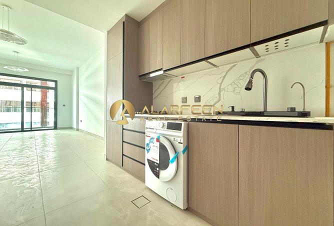 128853196 - Property Main Image