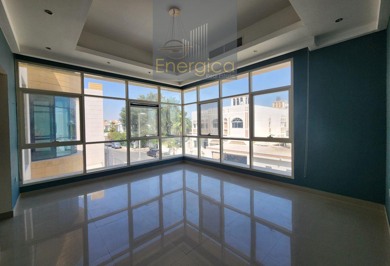 Standalone 5BR Villa| Private Pool |Step To La Mer photo 16