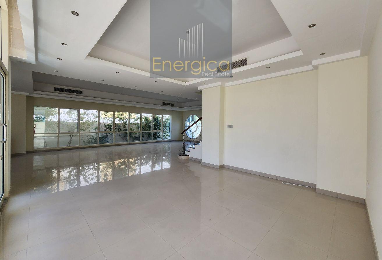 Standalone 5BR Villa| Private Pool |Step To La Mer photo 11