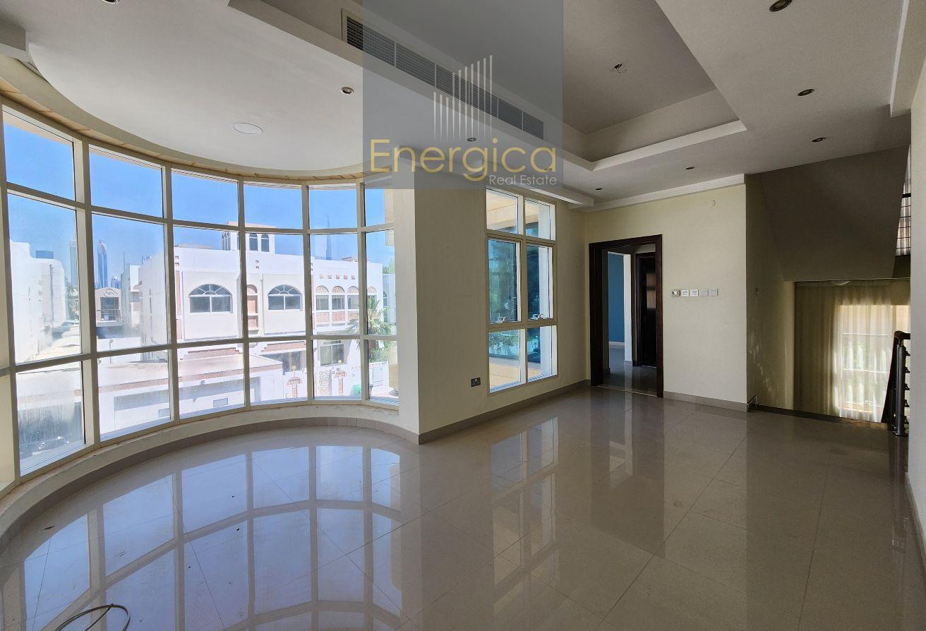 Standalone 5BR Villa| Private Pool |Step To La Mer photo 15
