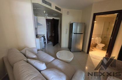 Apartment - 1 - 1 for rent in New Dubai Gate 1 - JLT Cluster Q - Jumeirah Lake Towers - Dubai
