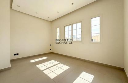 Villa - 2 Bedrooms - 3 Bathrooms for rent in Springs 12 - The Springs - Dubai