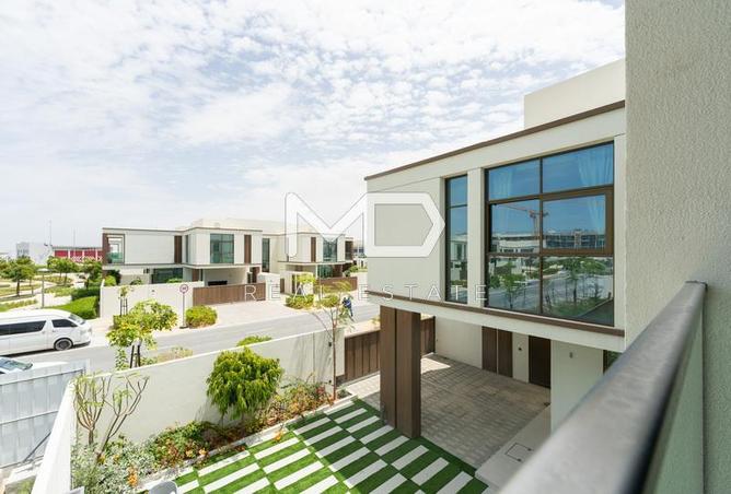 98266087 - Property Image 2