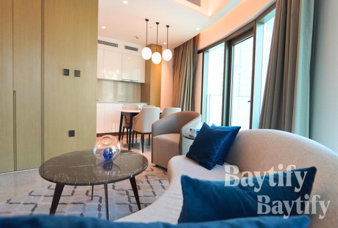 WATERFRONT | FULLY FURNISHED | PRIME LOCATION photo 2