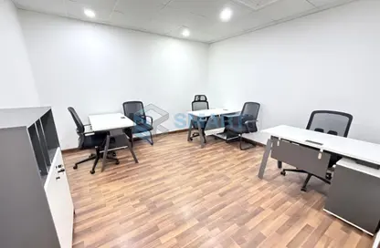 Office Space - 1 Bedroom - 6 Bathrooms for rent in Al Muraqqabat - Deira - Dubai