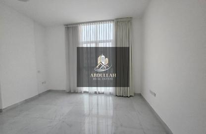 Apartment - 1 Bedroom - 2 Bathrooms for rent in AlFalah - Muwaileh Commercial - Sharjah