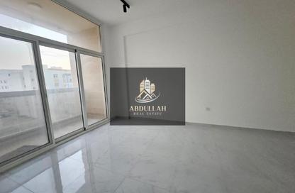 Apartment - 1 Bedroom - 2 Bathrooms for rent in AlFalah - Muwaileh Commercial - Sharjah Apartment - 1 Bedroom - 2 Bathrooms for rent in AlFalah - Muwaileh Commercial - Sharjah