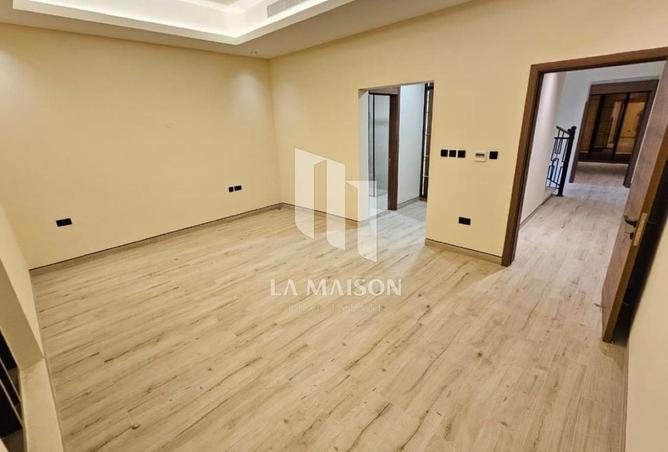 53579316 - Property Image 2