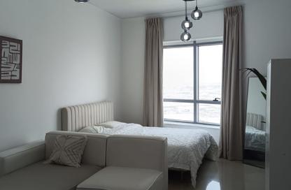 Apartment - 1 - 1 for sale in Capital Tower - Al Majaz - Sharjah
