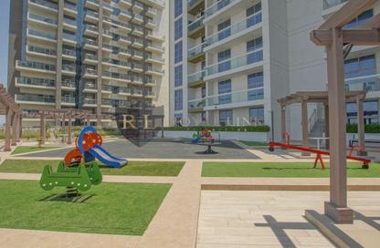 شقة - 2 غرف نوم - 3 حمامات للايجار في عزيزي بلازا - الفرجان - دبي