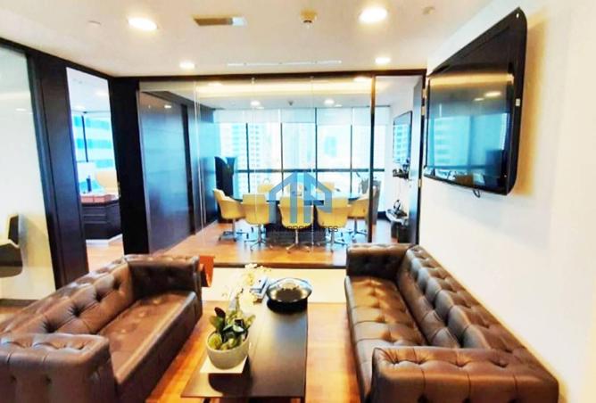 60518238 - Property Image 2