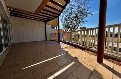 فيلا - 4 غرف نوم - 6 حمامات للايجار في المراسي - البطين - أبوظبي