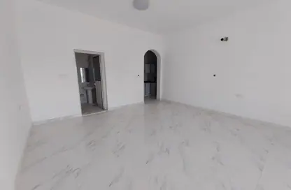 شقة - 1 حمام للايجار في الجرف الصناعية 2 - الجرف الصناعية - عجمان