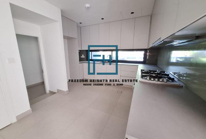 78584077 - Property Image 2