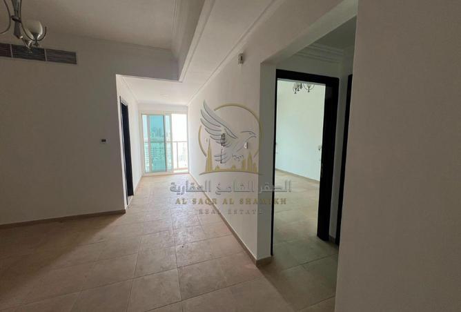 128828769 - Property Image 3