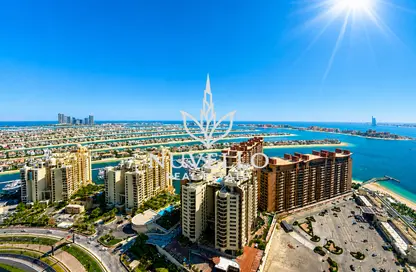 Apartment - 1 Bathroom for rent in The Palm Tower - Palm Jumeirah - Dubai