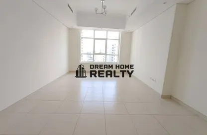 Apartment - 3 Bedrooms - 4 Bathrooms for rent in Al Mamzar - Al Mamzar - Sharjah - Sharjah