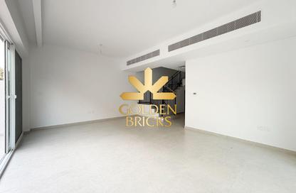 Townhouse - 4 - 4 for rent in Verona - Damac Hills 2 - Dubai