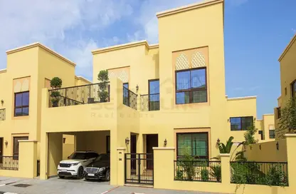 Villa - 4 Bedrooms - 5 Bathrooms for rent in Nad Al Sheba Villas - Nad Al Sheba 3 - Nad Al Sheba - Dubai Villa - 4 Bedrooms - 5 Bathrooms for rent in Nad Al Sheba Villas - Nad Al Sheba 3 - Nad Al Sheba - Dubai