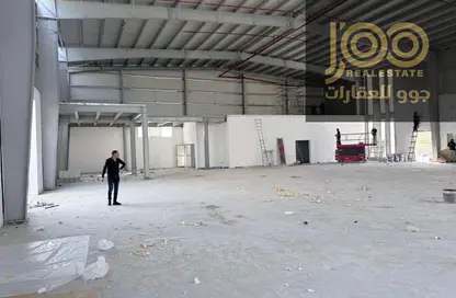 Warehouse - Studio - 1 Bathroom for rent in Umm Al Thuoob - Umm Al Quwain