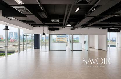 Office Space - Studio - 1 for rent in Emaar Business Park Building 4 - Emaar Business Park - Sheikh Zayed Road - Dubai