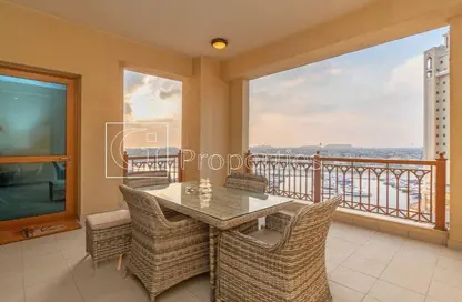Apartment - 2 Bedrooms - 3 Bathrooms for rent in Marina Residences 1 - Marina Residences - Palm Jumeirah - Dubai