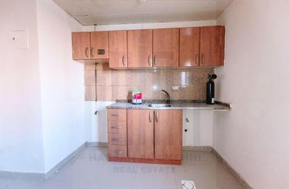 Apartment - Studio - 1 for rent in Fire Station Road - Muwaileh - Sharjah